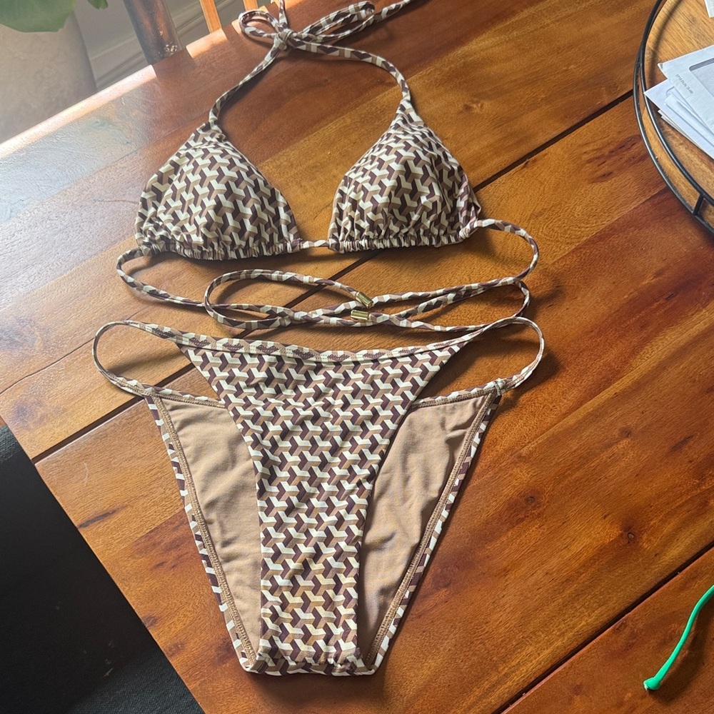 Monday Swimwear Brown & Cream Geometric Triangle Bikini